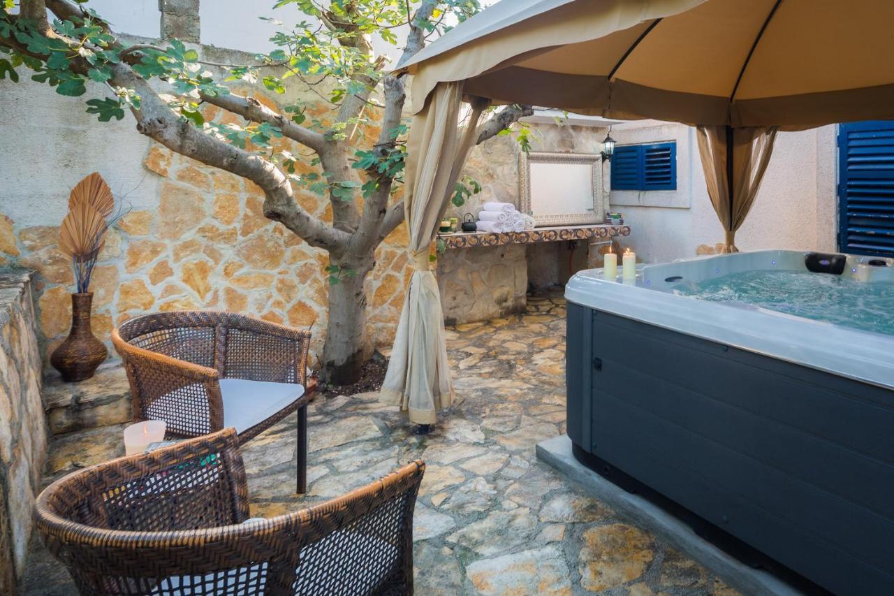Villa EM Trogir Exterior foto